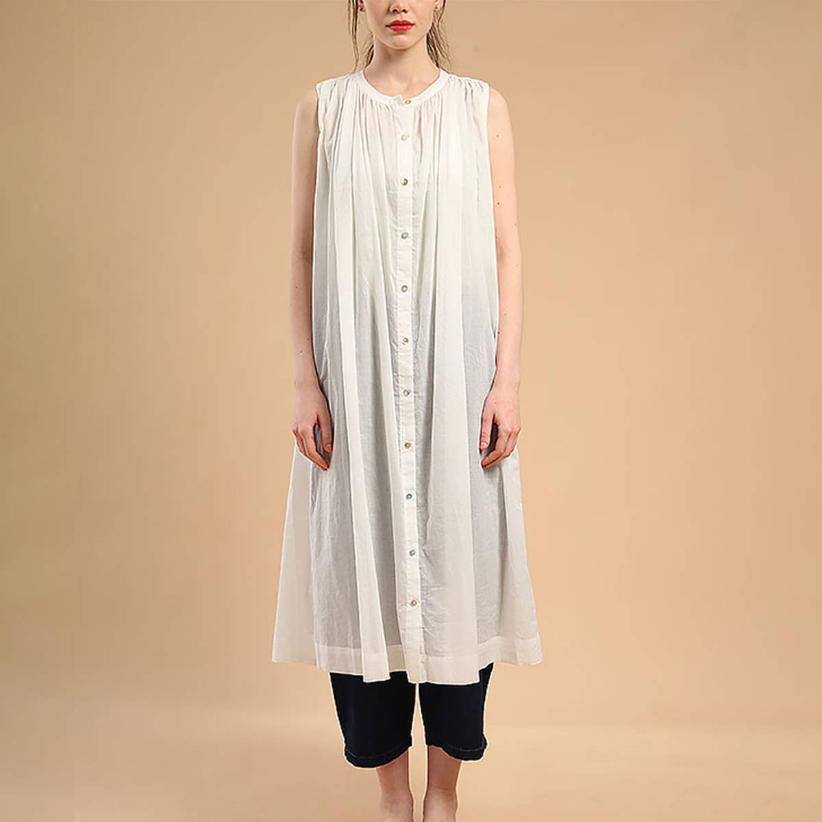 COTTON ART LOOSE PLEAT DRESS WITH LARGE SWING