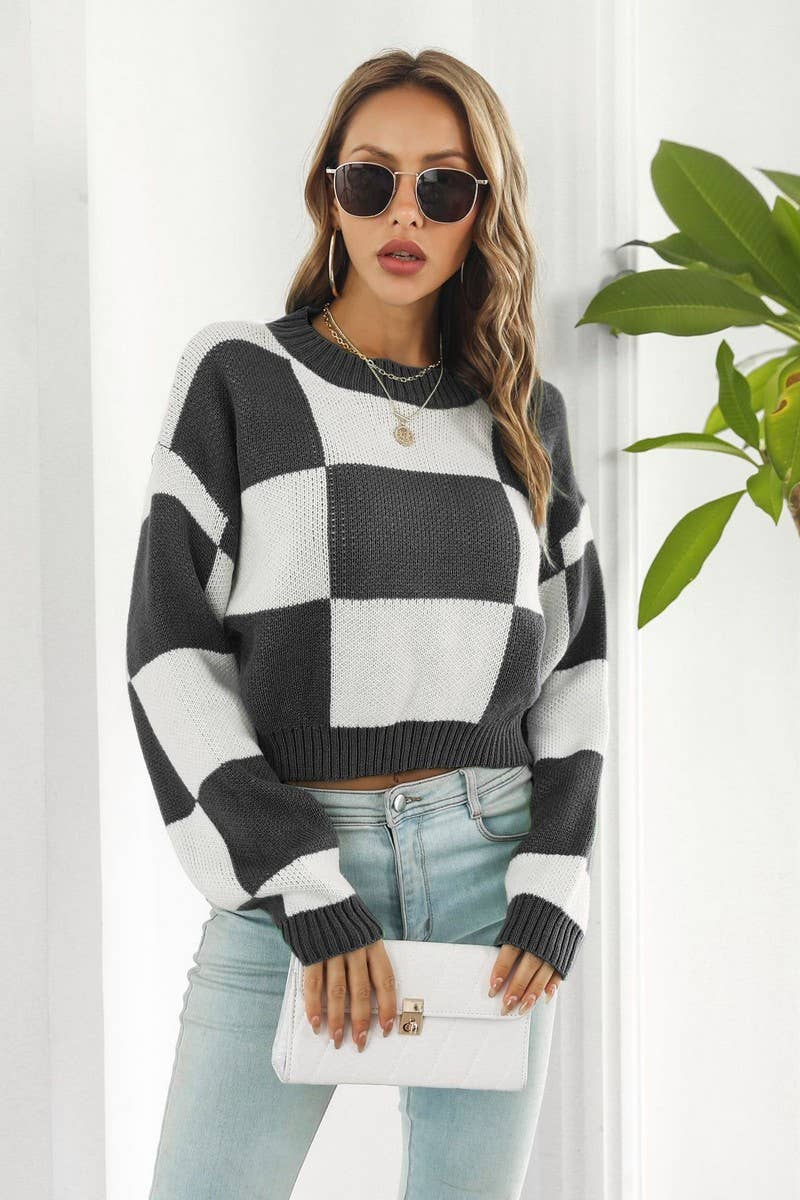 CWOSWL3966_CHECKERBOARD LONG-SLEEVED CROPPED SWEATER