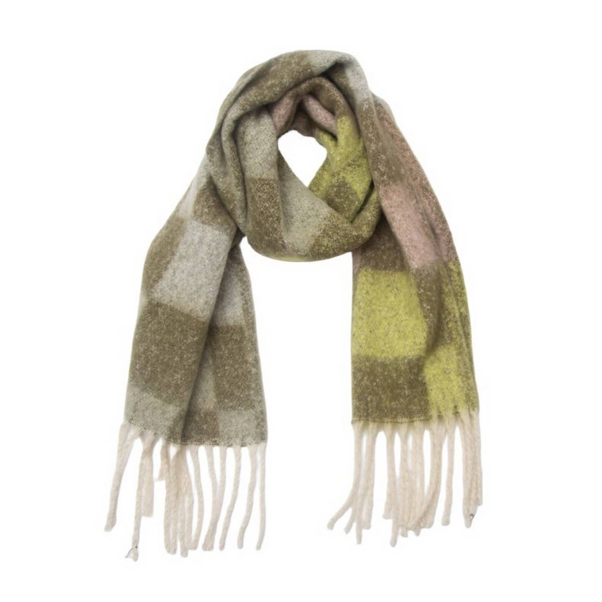 Tassel Circle Yarn Checkered Scarf for Fall/Winter