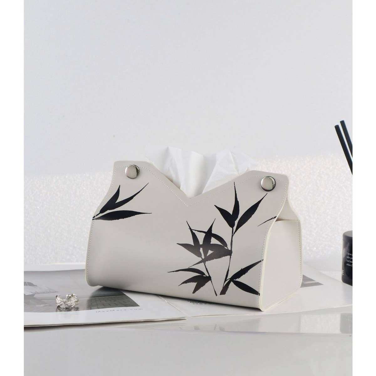 NEW BAMBOO LEAF INK BAMBOO SIMPLE TISSUE BOX