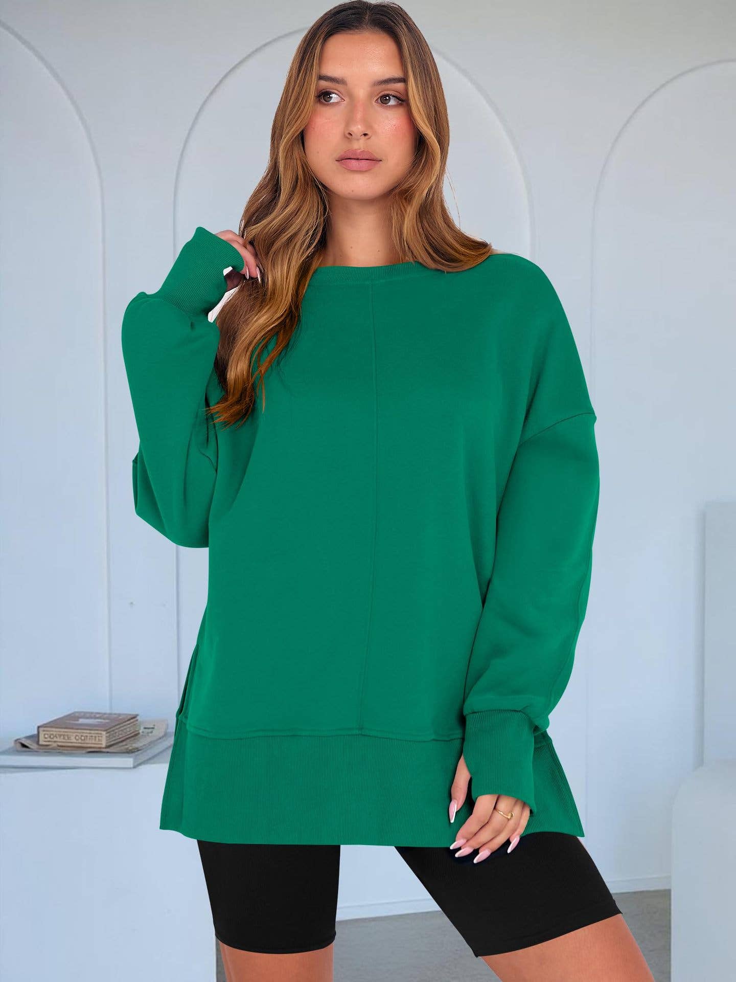 Casual round-neck loose sporty split sweatshirt