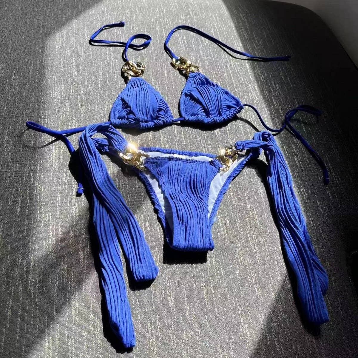 ACRYLIC CHAIN DETAIL BIKINI SET - SEXY SWIMSUIT_CWMW0921