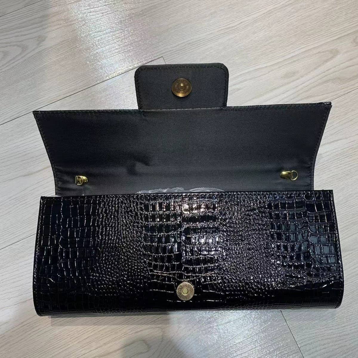 WOMEN'S FASHION RETRO COMMUTER CLUTCH_CWAB2616