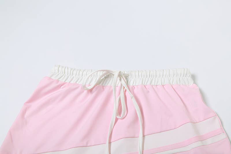 Crop top slimming and hip-hugging skirt suit