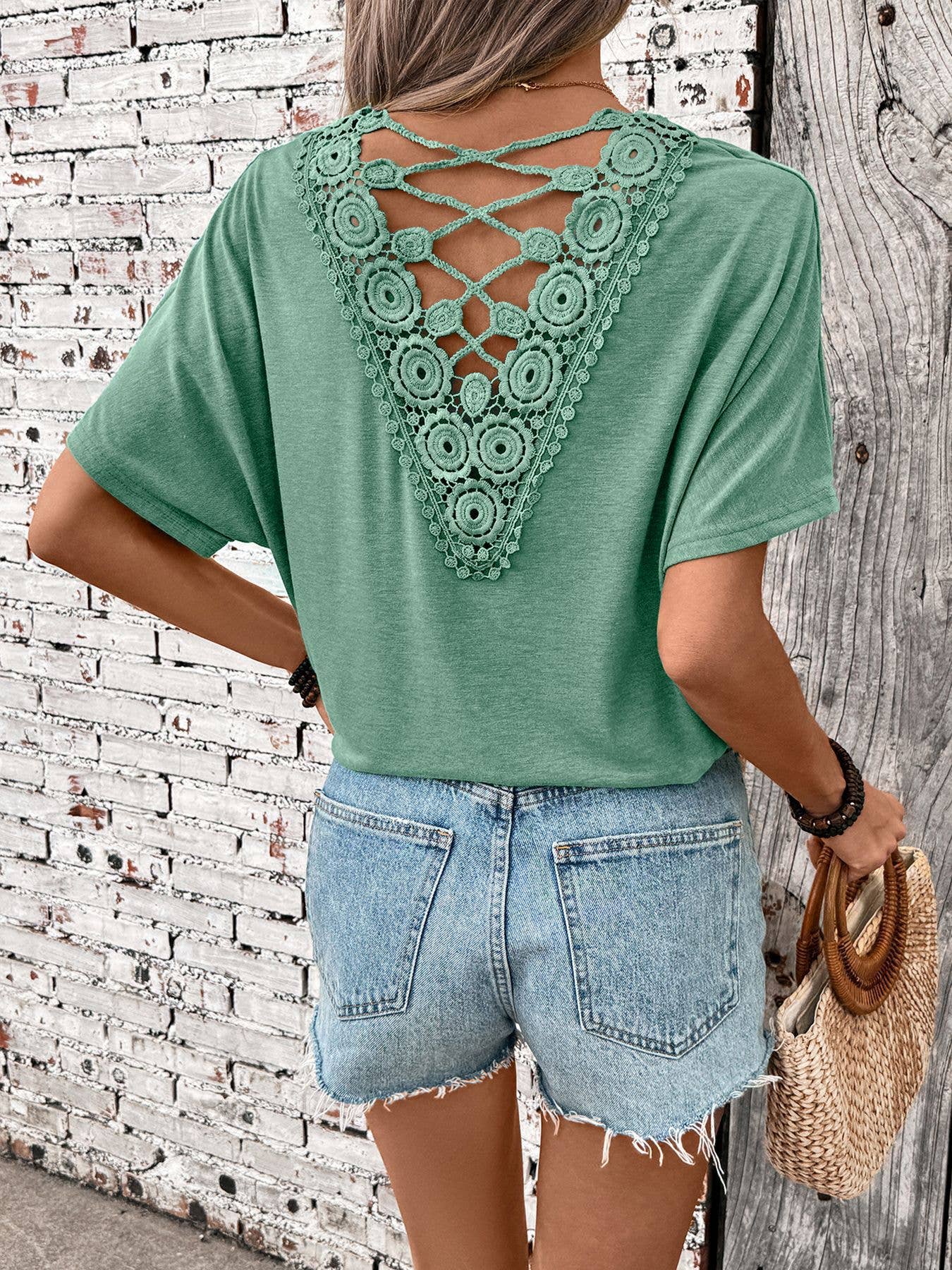 Backless Solid Beaded Round Neck Casual T-Shirt