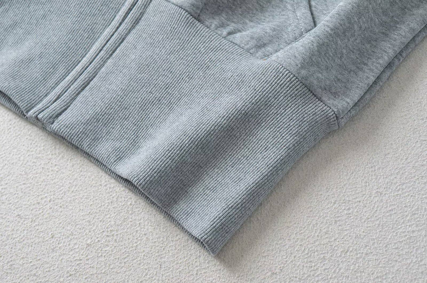 American retro waist-cinching hooded sweatshirt