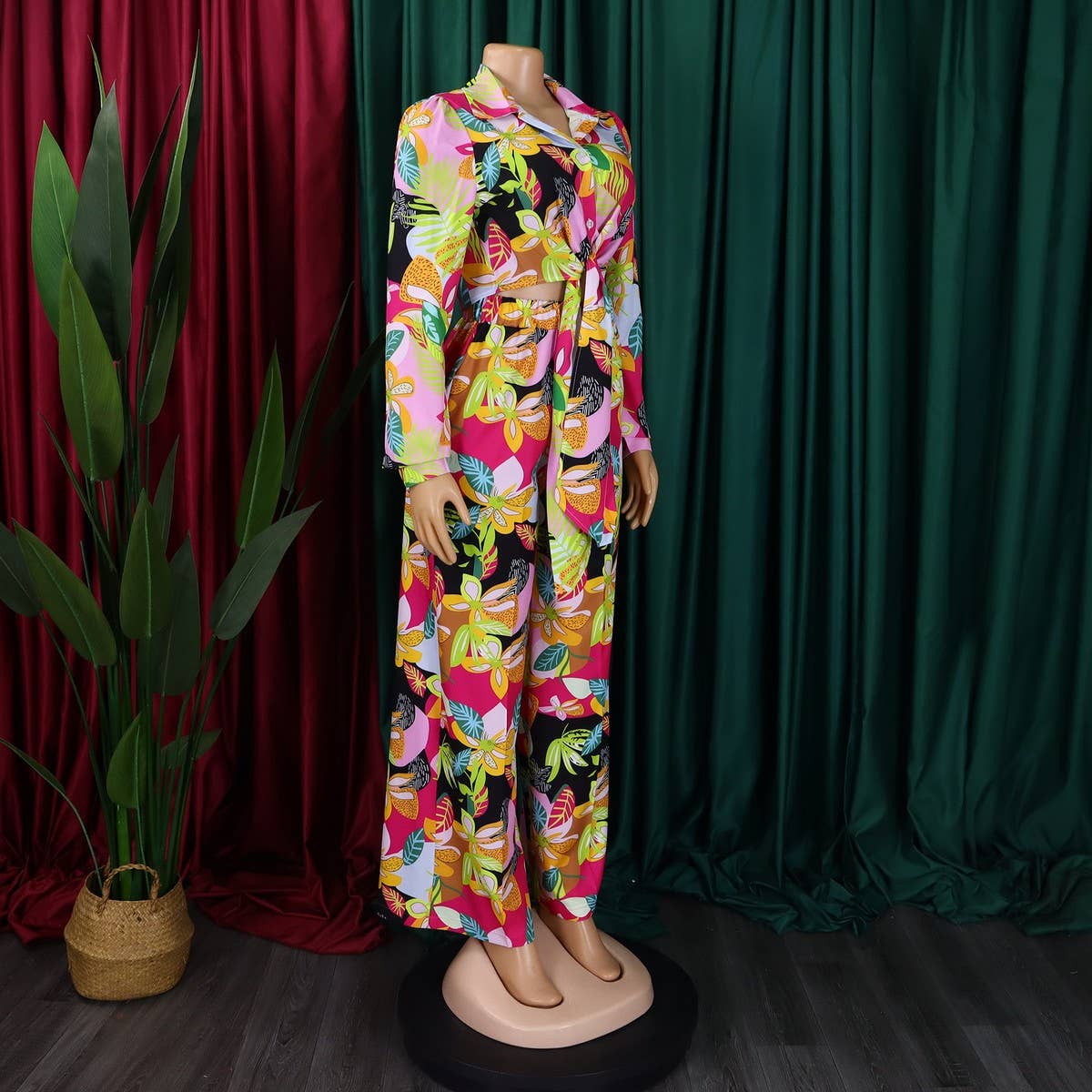 PRINTED TIE SHIRT WIDE-LEG PANTS TWO-PIECE SET_CWSTB1139