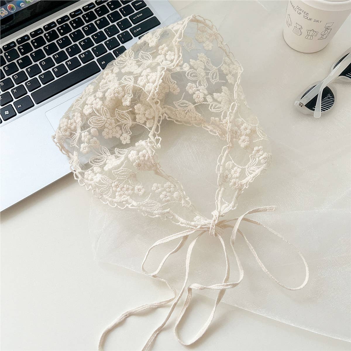 LACE SUN PROTECTION TRIANGLE BANDANA HEADSCARF