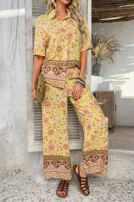 CWSS1190_CONTRAST COLOR PRINT SHORT SLEEVE LONG PANTS SUIT