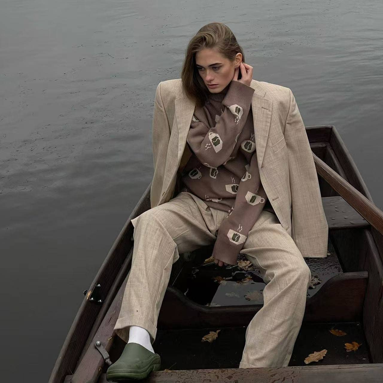 Coffee jacquard semi-turtleneck sweater