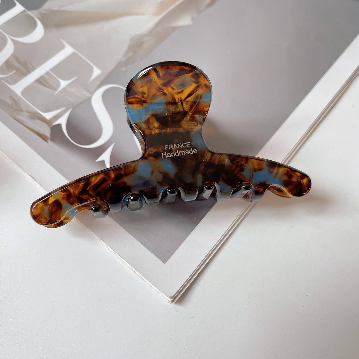 MEDIUM CURVED LINE ACETATE HAIRPIN CLIP_CWAHA1323