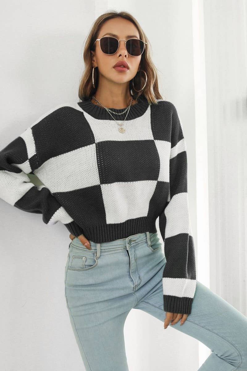 CWOSWL3966_CHECKERBOARD LONG-SLEEVED CROPPED SWEATER