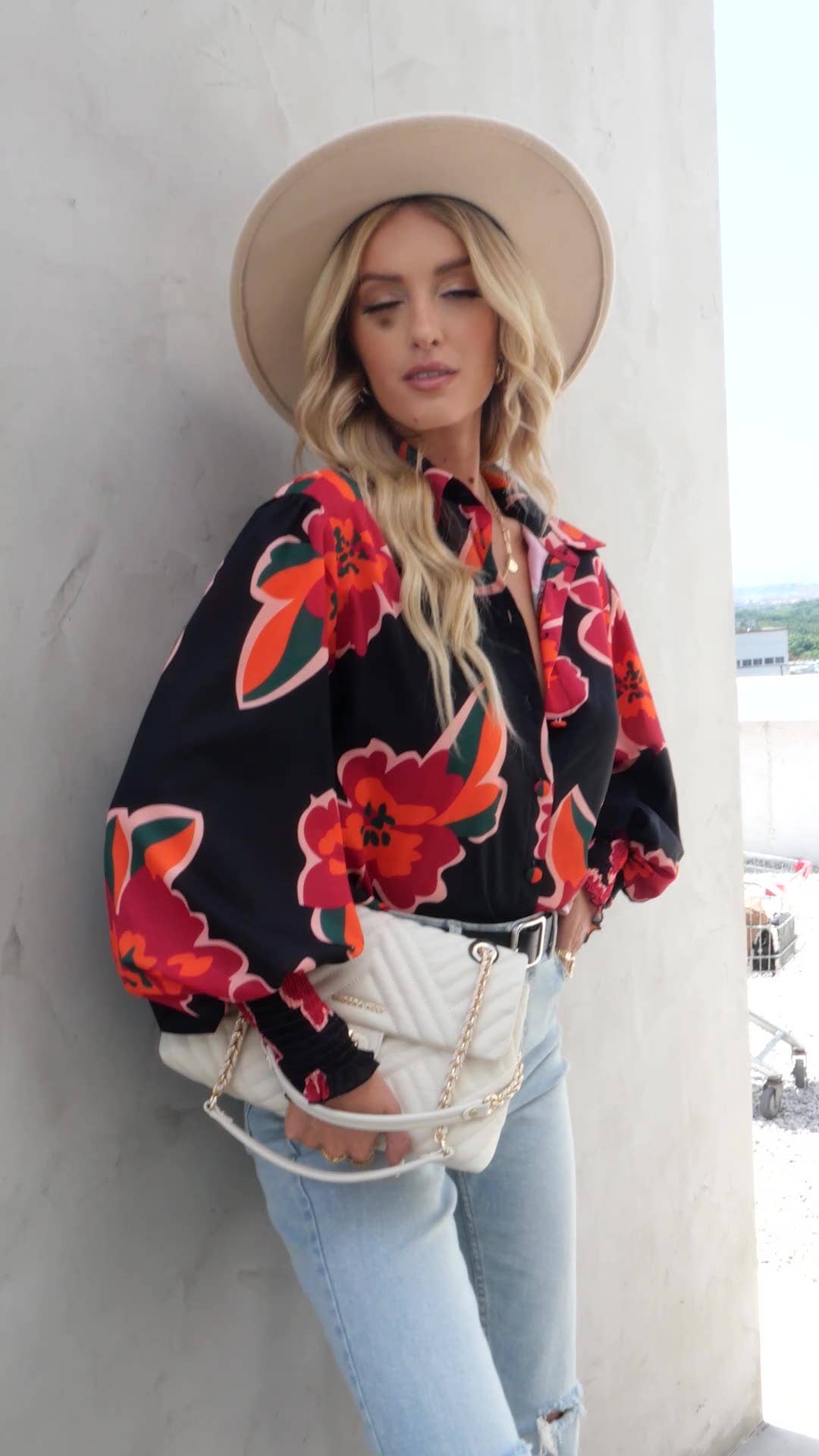 COLOR CONTRAST PRINT LOOSE CASUAL SHIRT FOR WOMEN