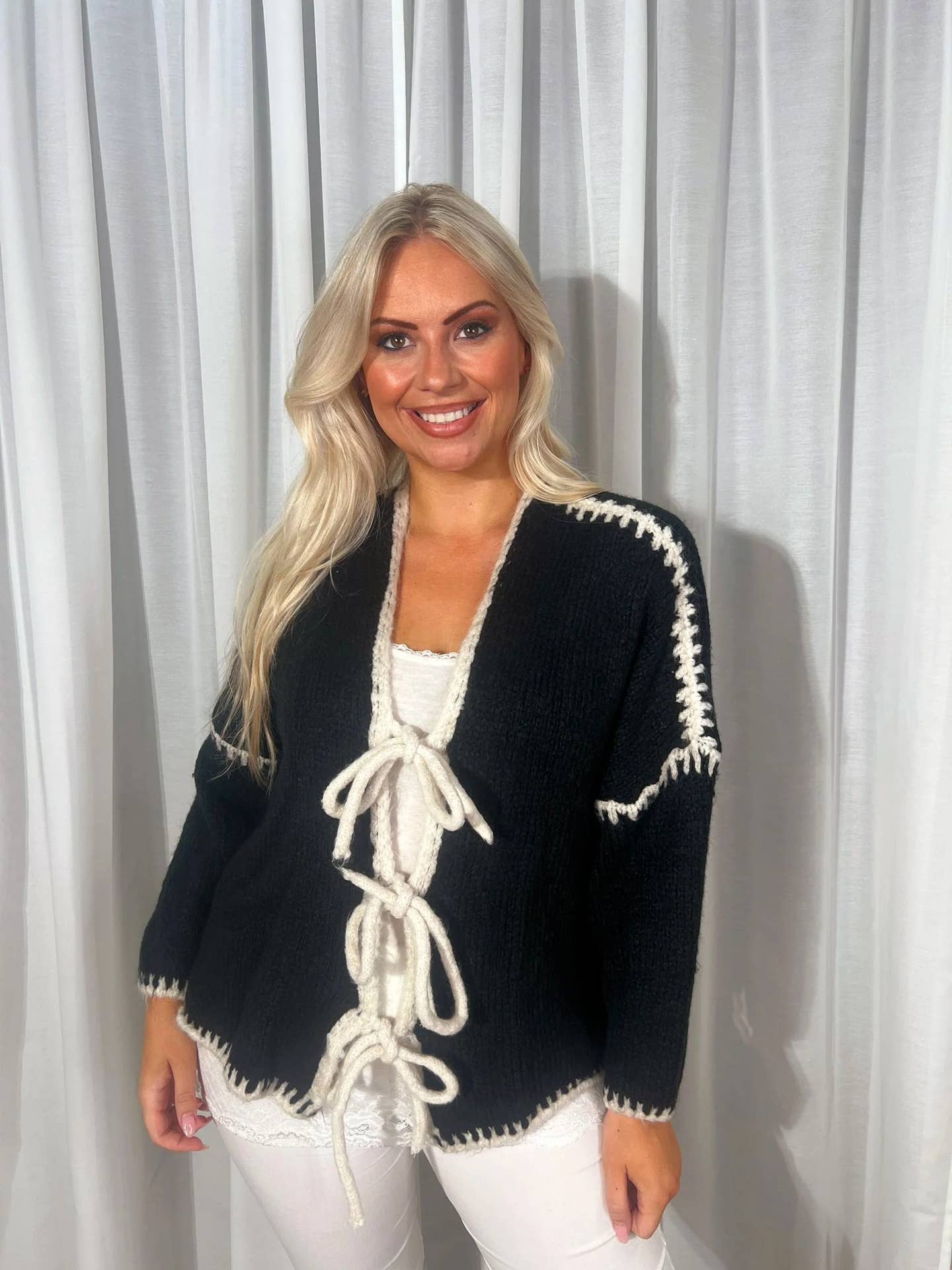 Color-blocking bow knitted cardigan