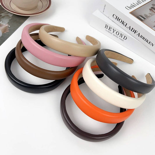 TEXTURED SOLID COLOR WIDE BRIM HIGH TOP HEADBAND