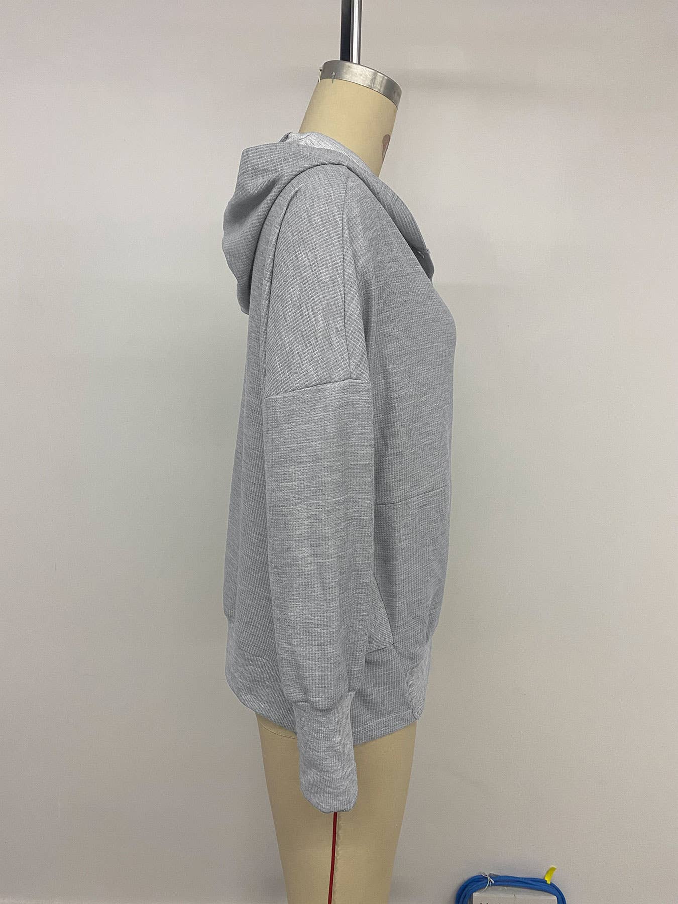Casual hooded solid color waffle sweatshirt