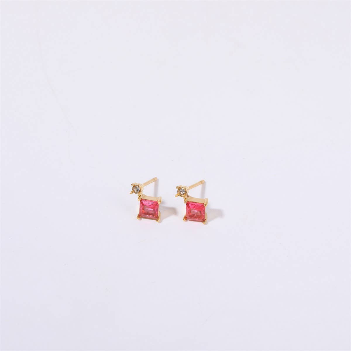 Simple opal zircon small bone stud earrings_CWMM5717