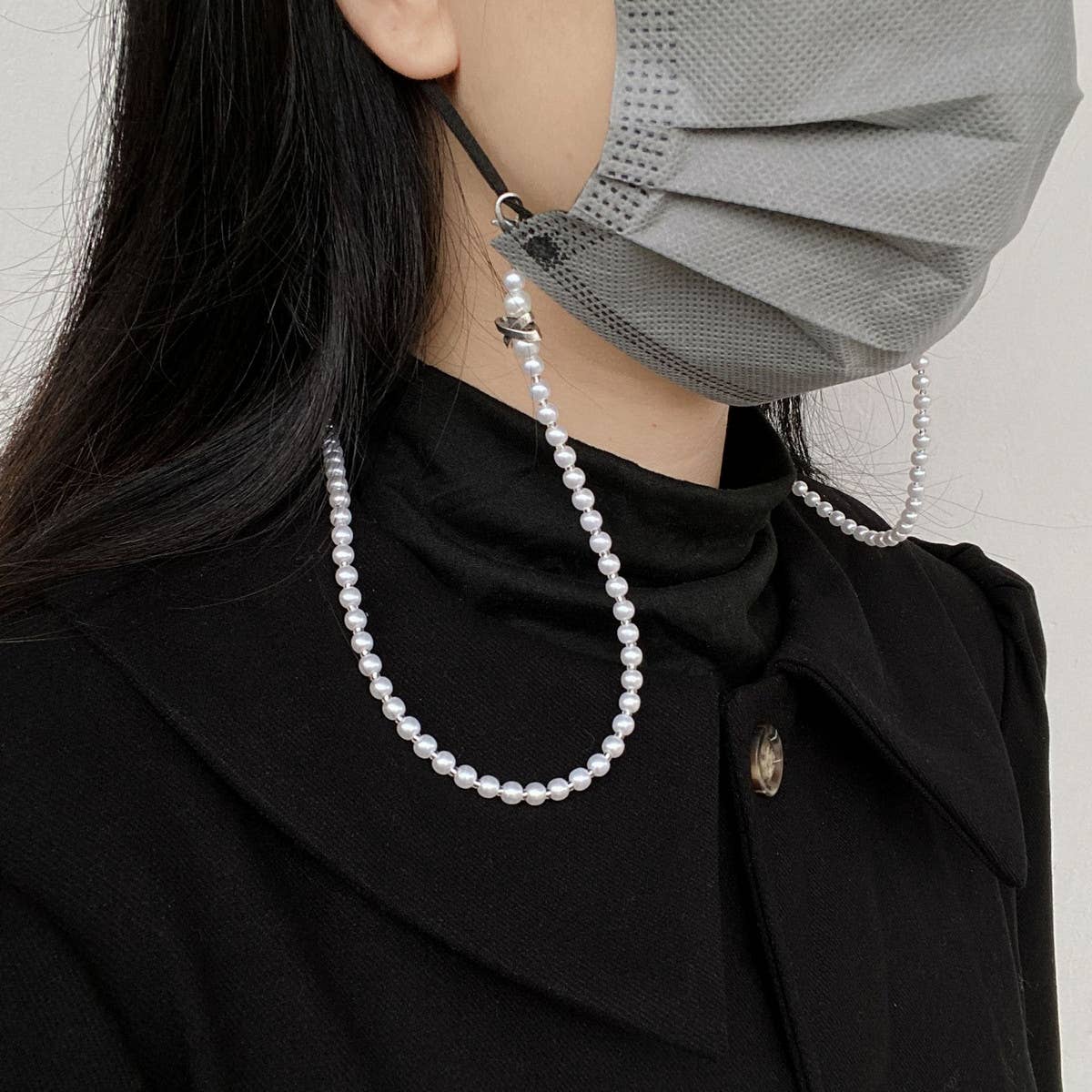 X PEARL BEADED GLASSES LANYARD_CWMM1156