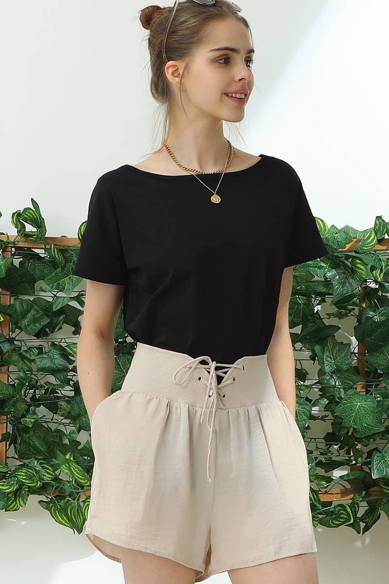 CWBSP157_HIGH WAIST RACE UP SHORT PANTS