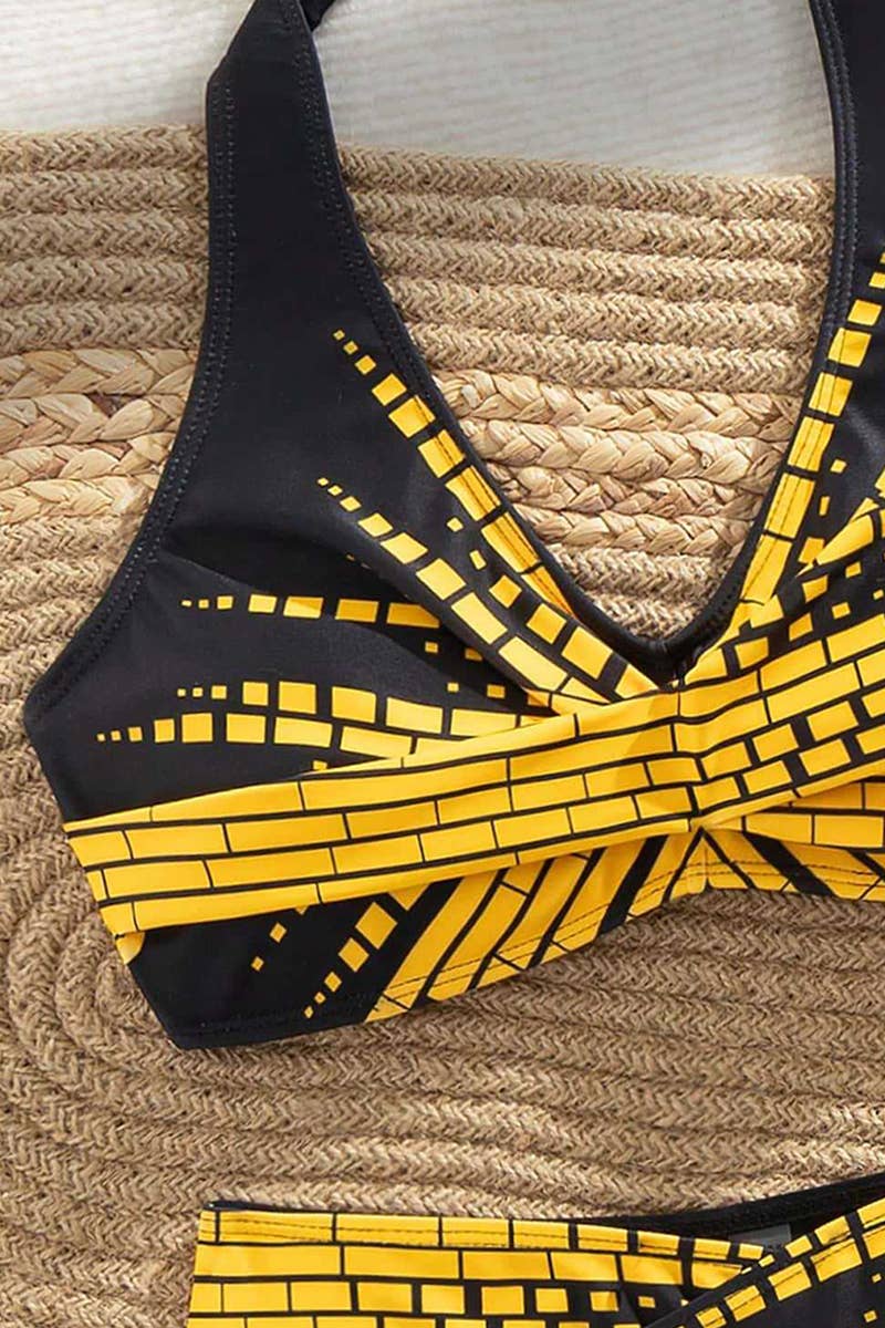 CWMW0843_CASUAL TWO-PIECE CONSERVATIVE SPORTS SWIMSUIT