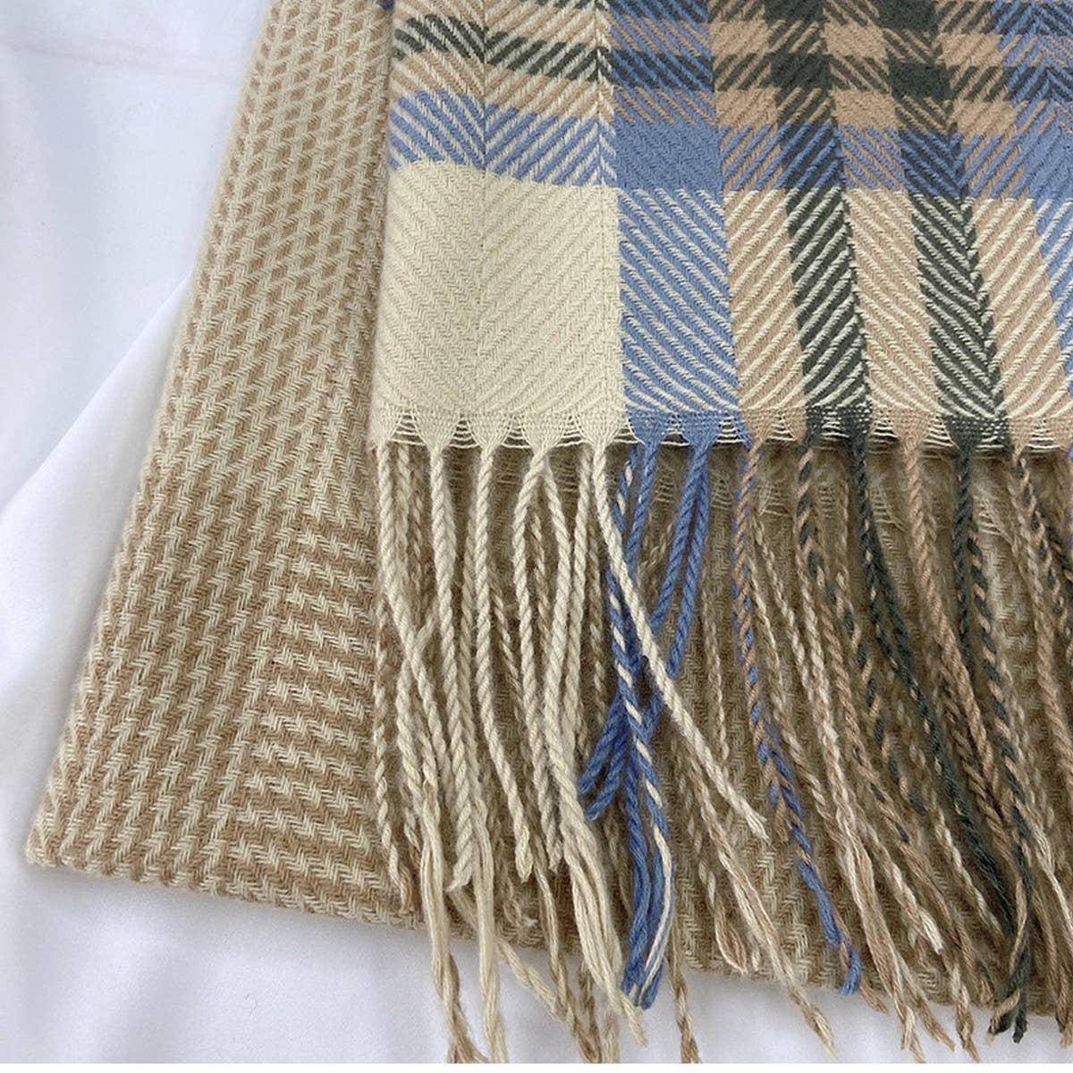 Plaid Wool-Blend Scarf ??Winter Wrap for Women_CWASC1457