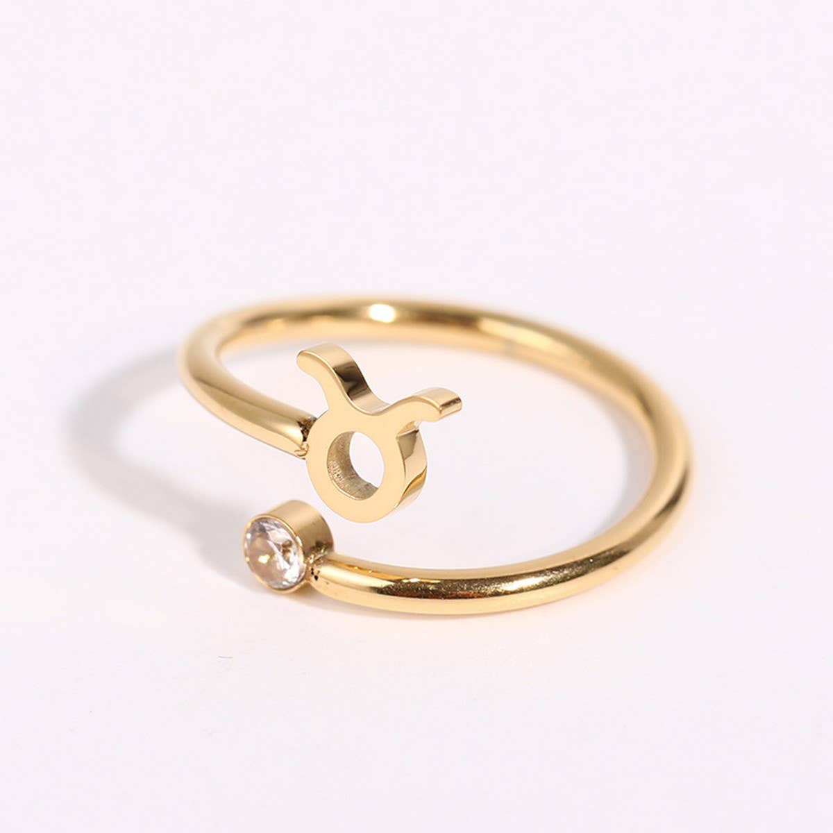 colored zircon rings fort and twelve zodiac signs