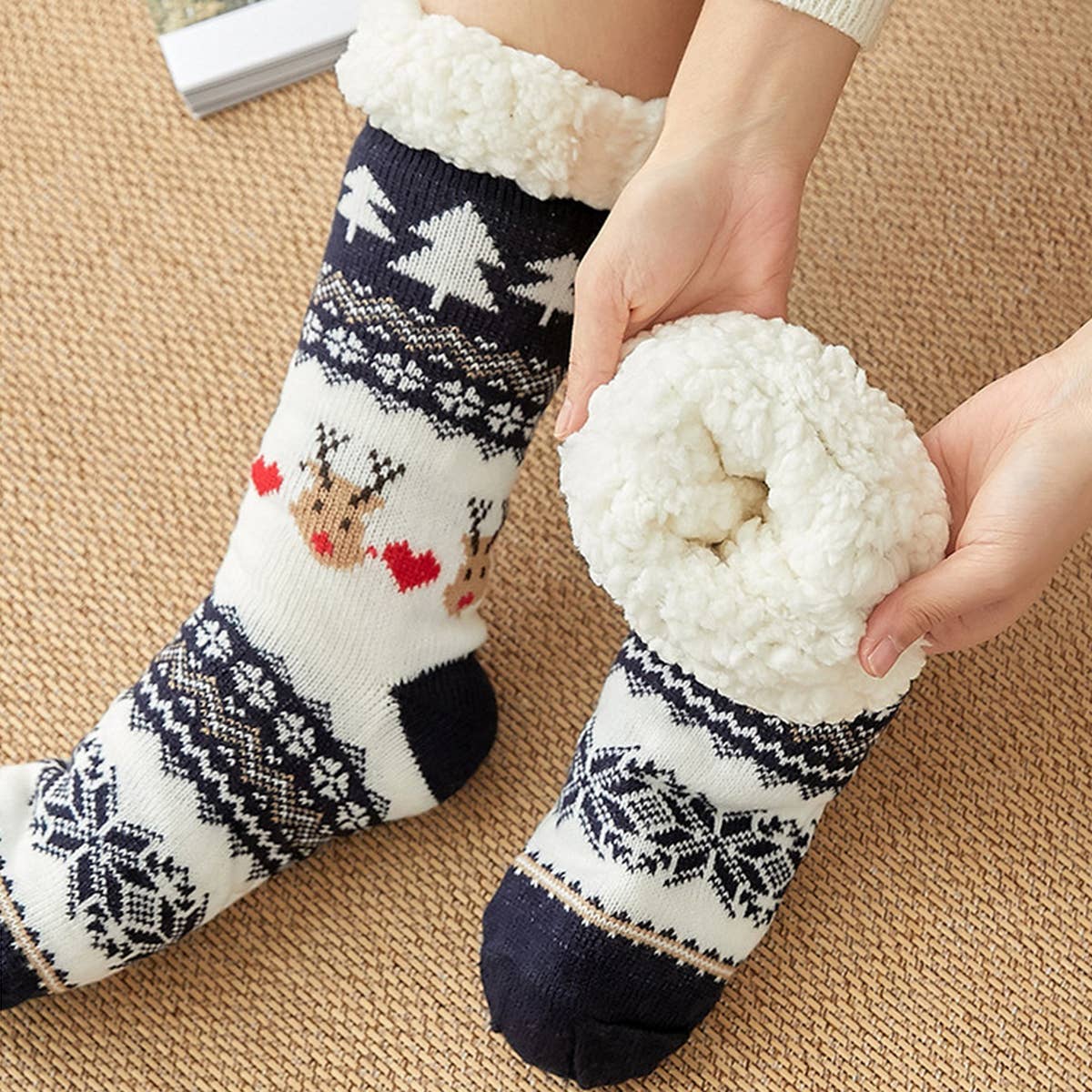HOME NON-SLIP PLUSH INDOOR SLIPPERS