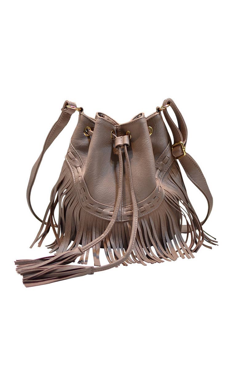 CWAB1570_Leisure drawstring tassel bucket shoulder bag