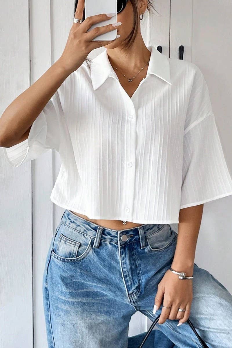 CWTSTS0764_WHITE CROPPED SHORT SLEEVE SHIRT TOP