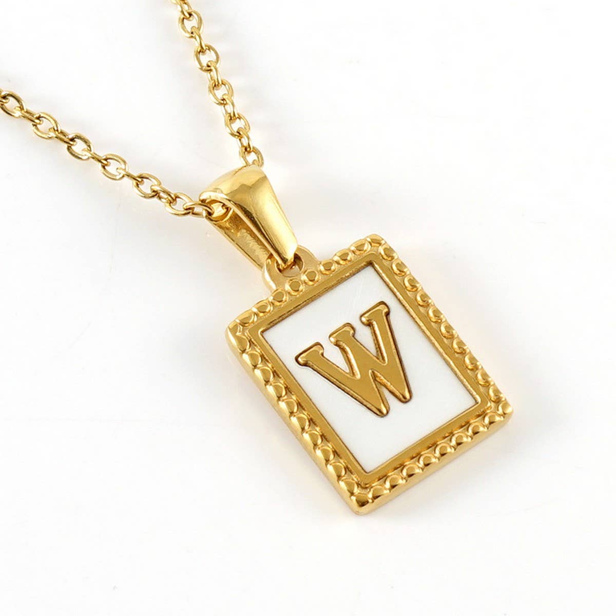 18K GOLD STAINLESS STEEL LETTER SHELL NECKLACE_CWAJE0685