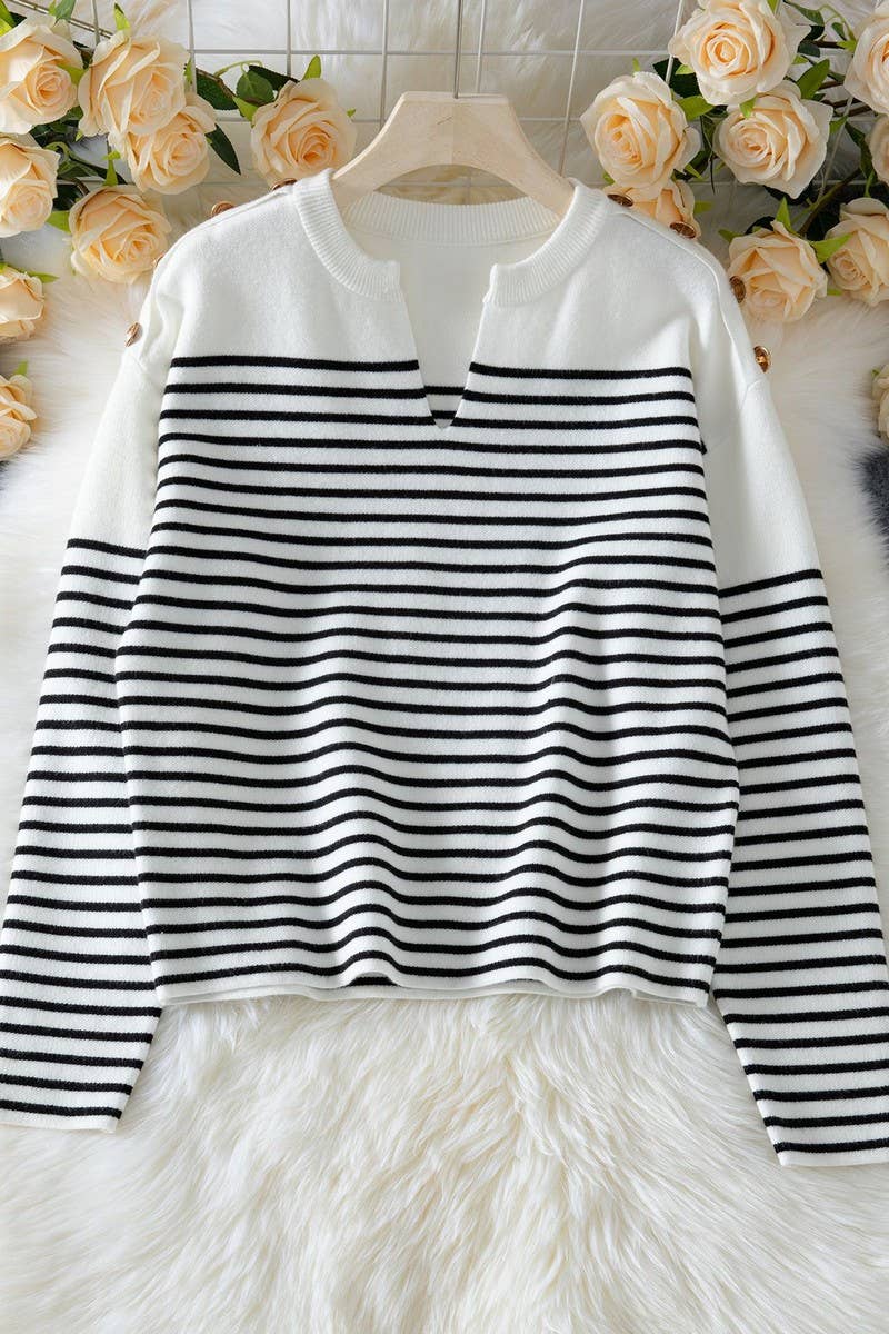 CWOSWL07451_STRIPE SHOULDER BUTTON CUTOUT KNIT SWEATER
