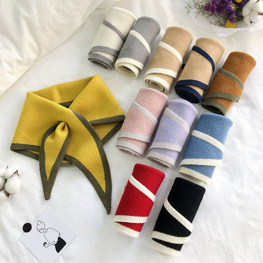 Knit Triangle Scarf for Women’s Winter Neck Wrap