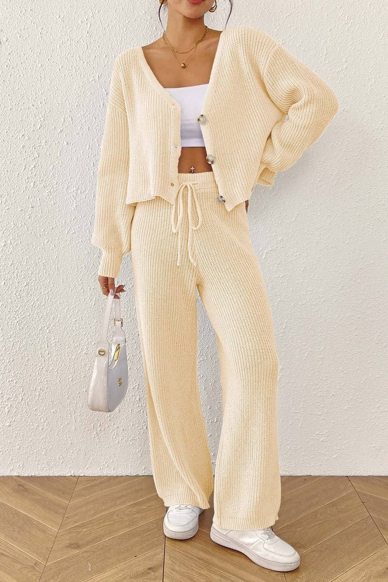 CWSTB00429_WOMEN SOLID COLOR TWO-PIECE CARDIGAN &AMP WIDE LE