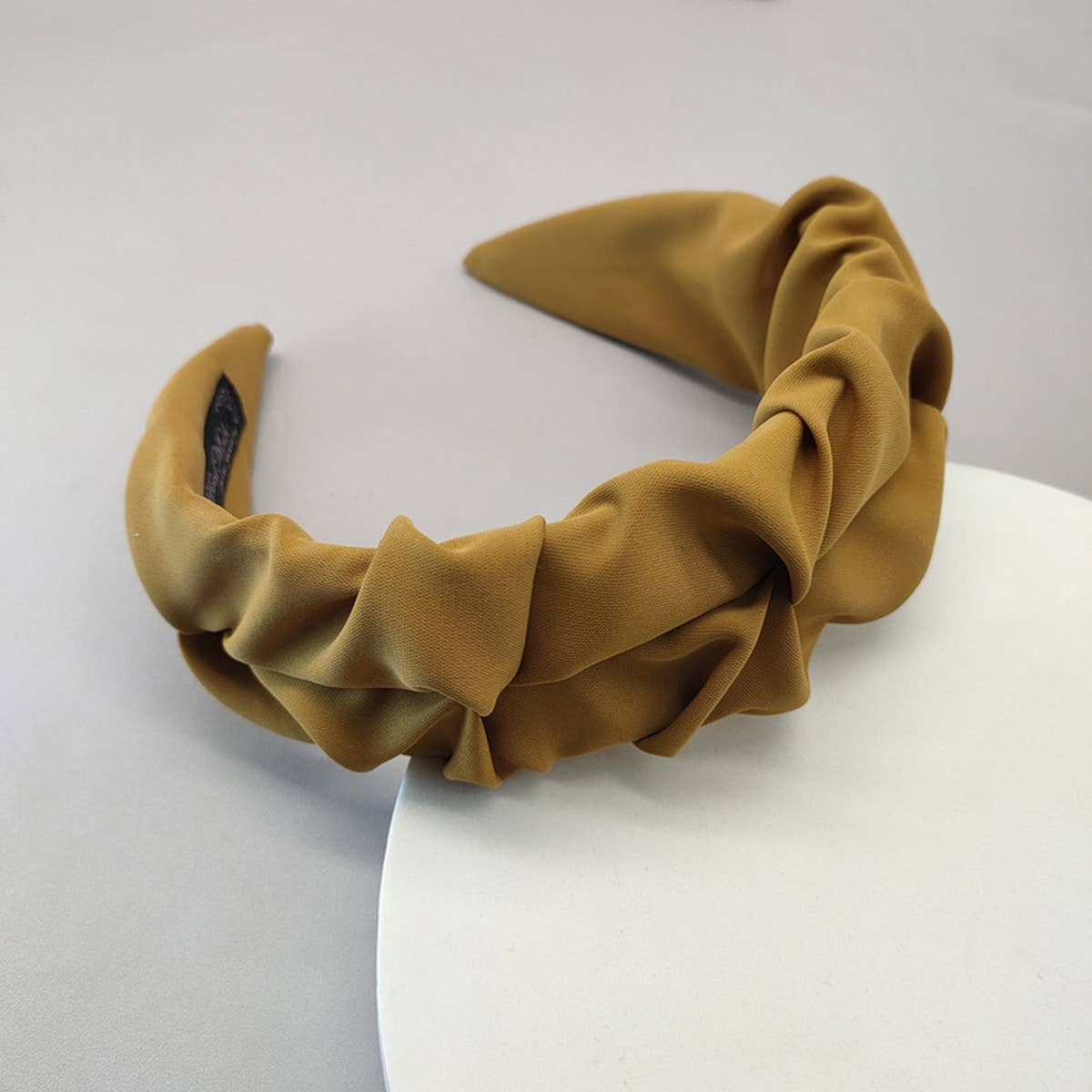 SIMPLE AND FRESH PLEATED HEADBAND