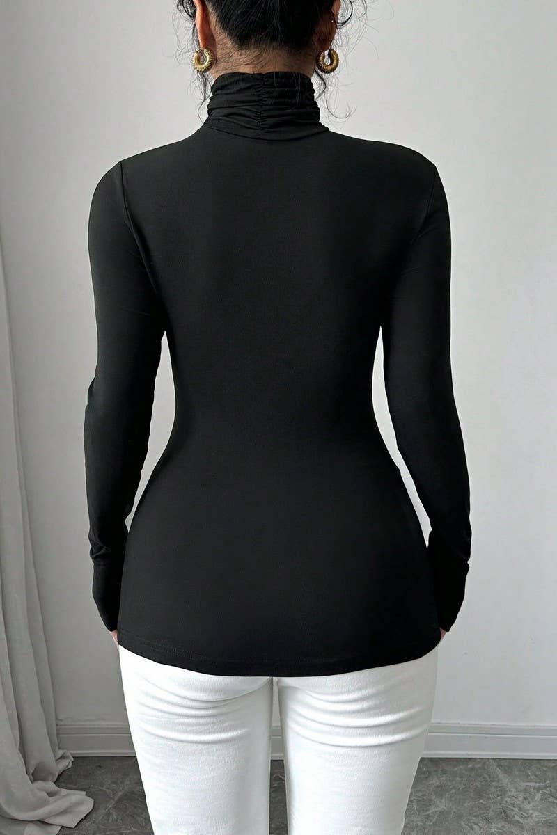 CWTBLL3542_BLACK TURTLENECK FLORAL APPLIQUE LONG SLEEVE TOP