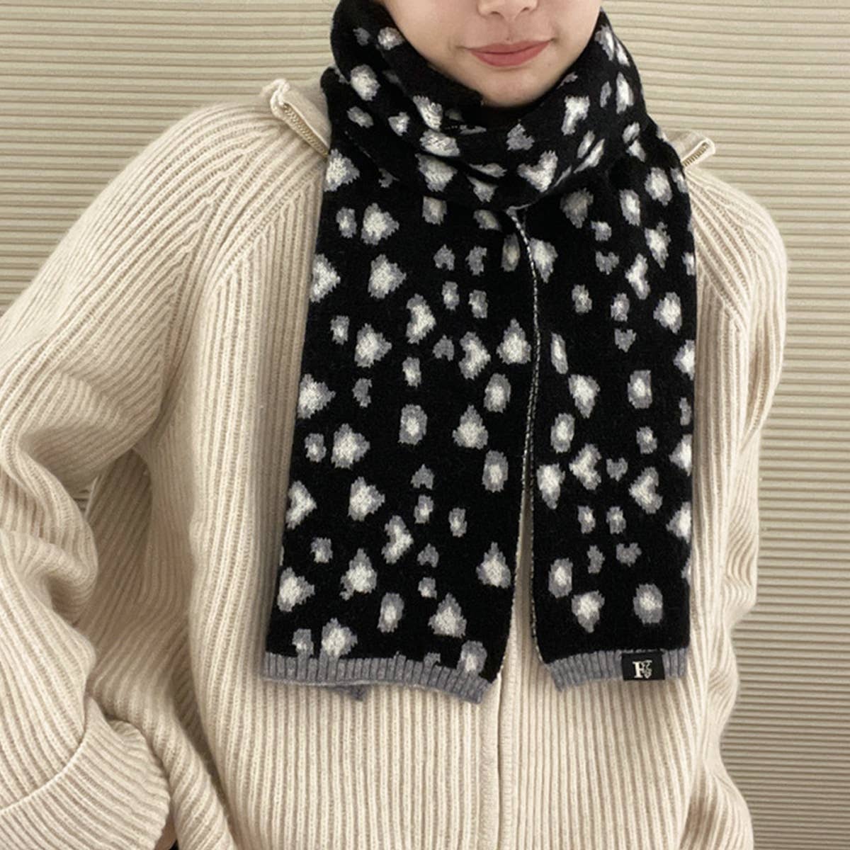 Beige Leopard Faux Cashmere Scarf for Fall/Winter_CWASC1258