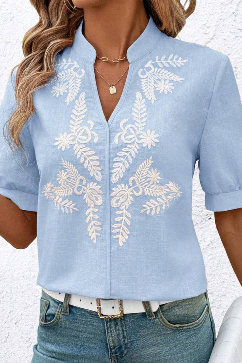 CWTBLS2269_V-NECK COTTON EMBROIDERED SHORT SLEEVE SHIRT