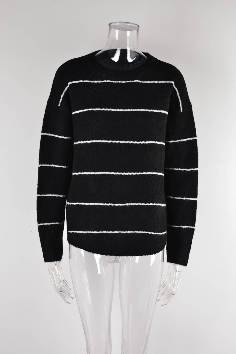 CREW-NECK STRIPED BASIC PULLOVER SWEATER
