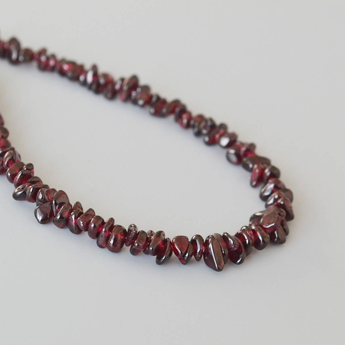 FASHION IRREGULAR BEADED NECKLACE_CWAJE2132