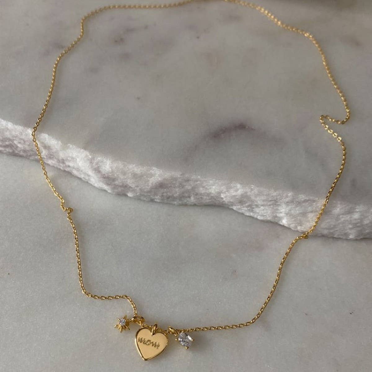 NEW CREATIVE LETTER ZIRCON LOVE PENDANT NECKLACE