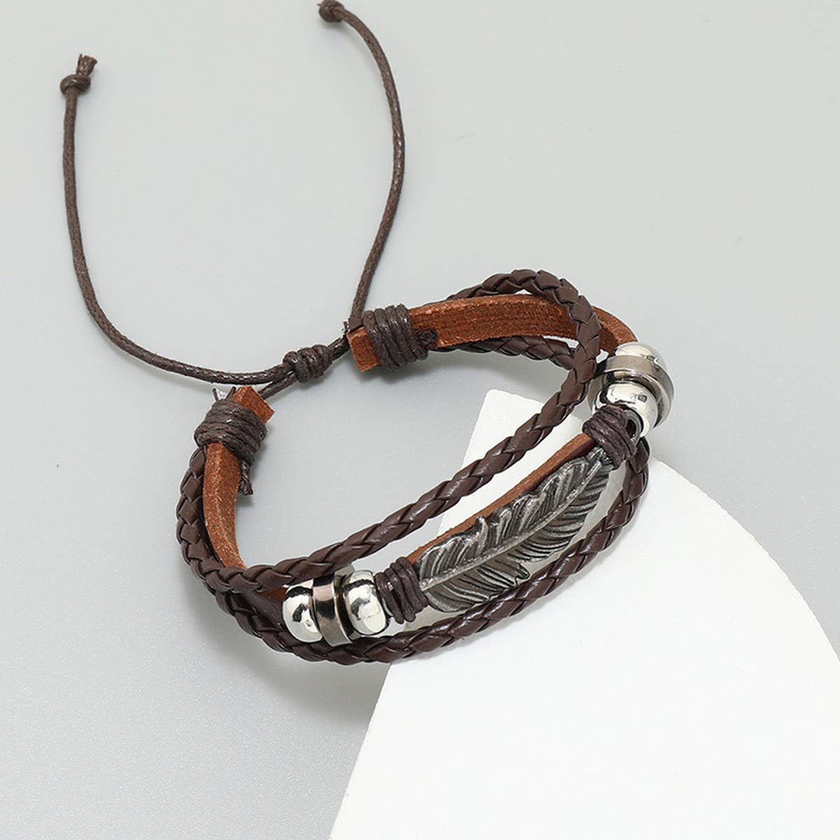 SIMPLE ALLOY FEATHER BEADED LEATHER BRACELET