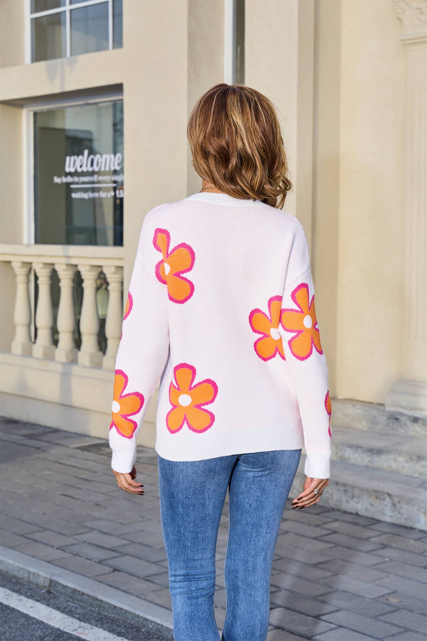 Contrast color flower jacquard loose sweater