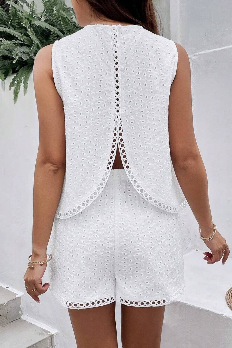 CWSTB1954_ELEGANT WHITE BACKLESS EMBROIDERED SUMMER SET