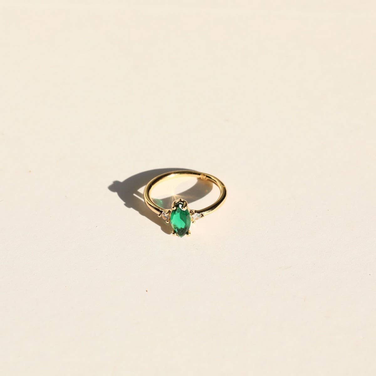 Simple Colorful December Birthstone Ring_CWMM5527