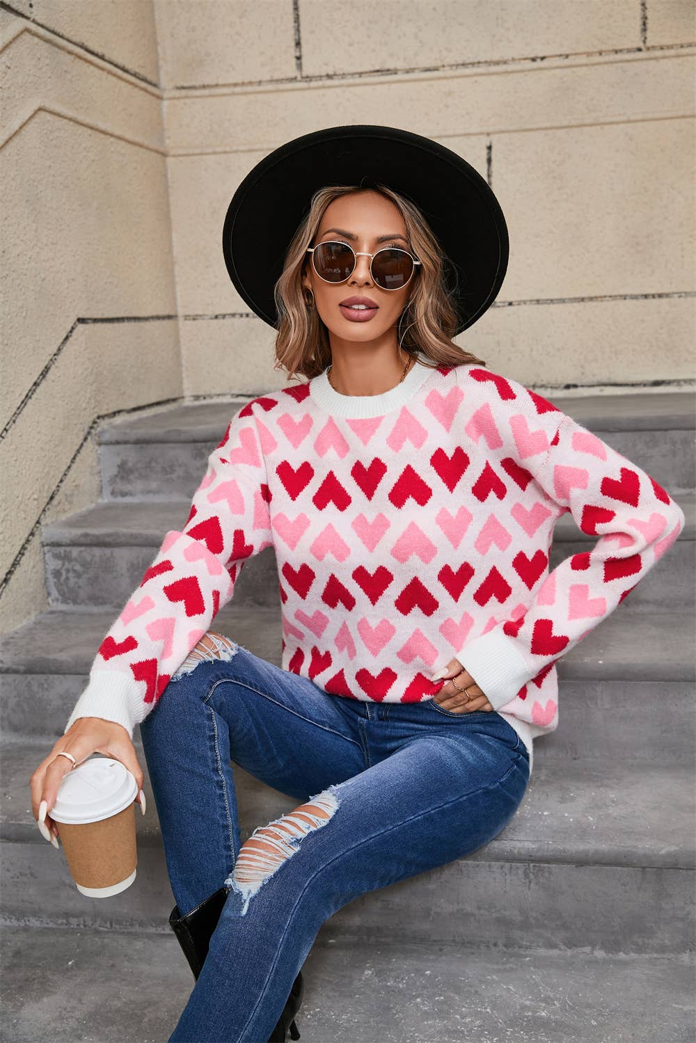 CREW-NECK PULLOVER SWEATER FOR VALENTINE'S DAY