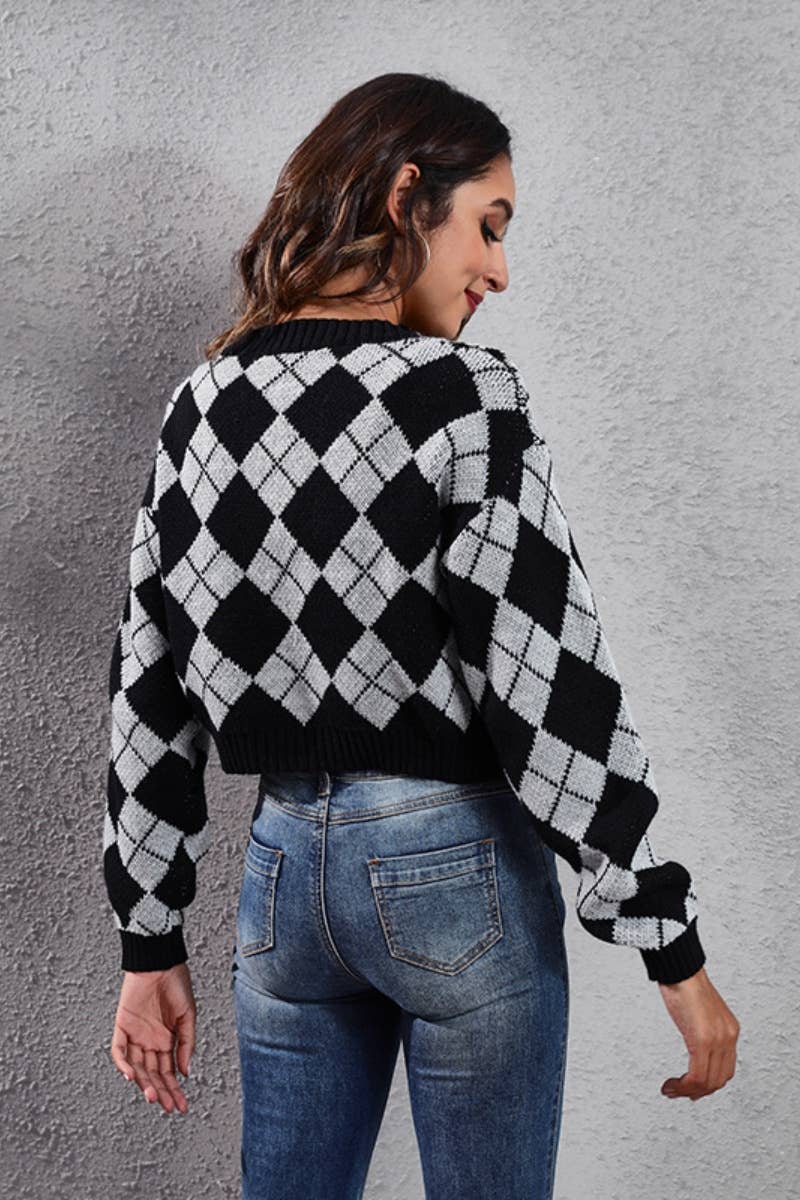 CWOCAL2048_DIAMOND CHECK LONG-SLEEVED CARDIGAN SWEATER