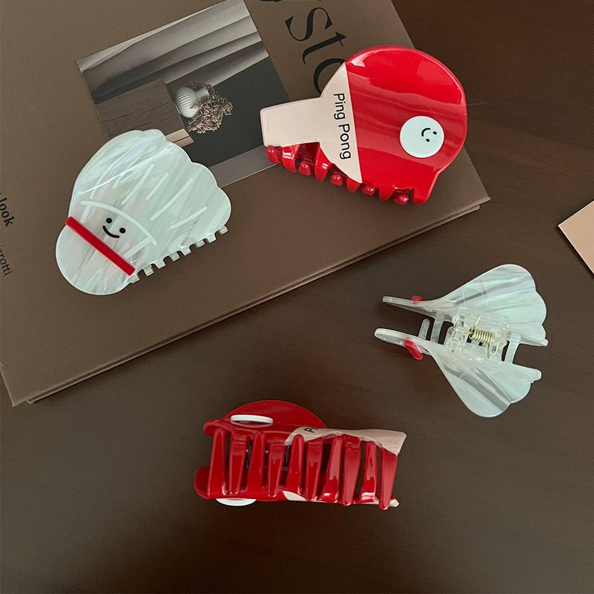 Cute Sports Claw Clip ?Ping Pong & Badminton Style