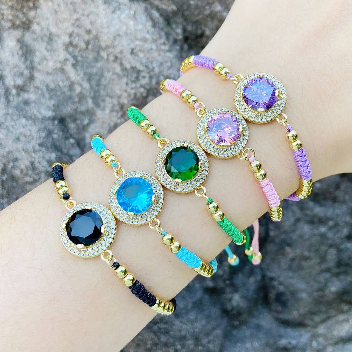 SET WITH COLORED ZIRCON BRACELET