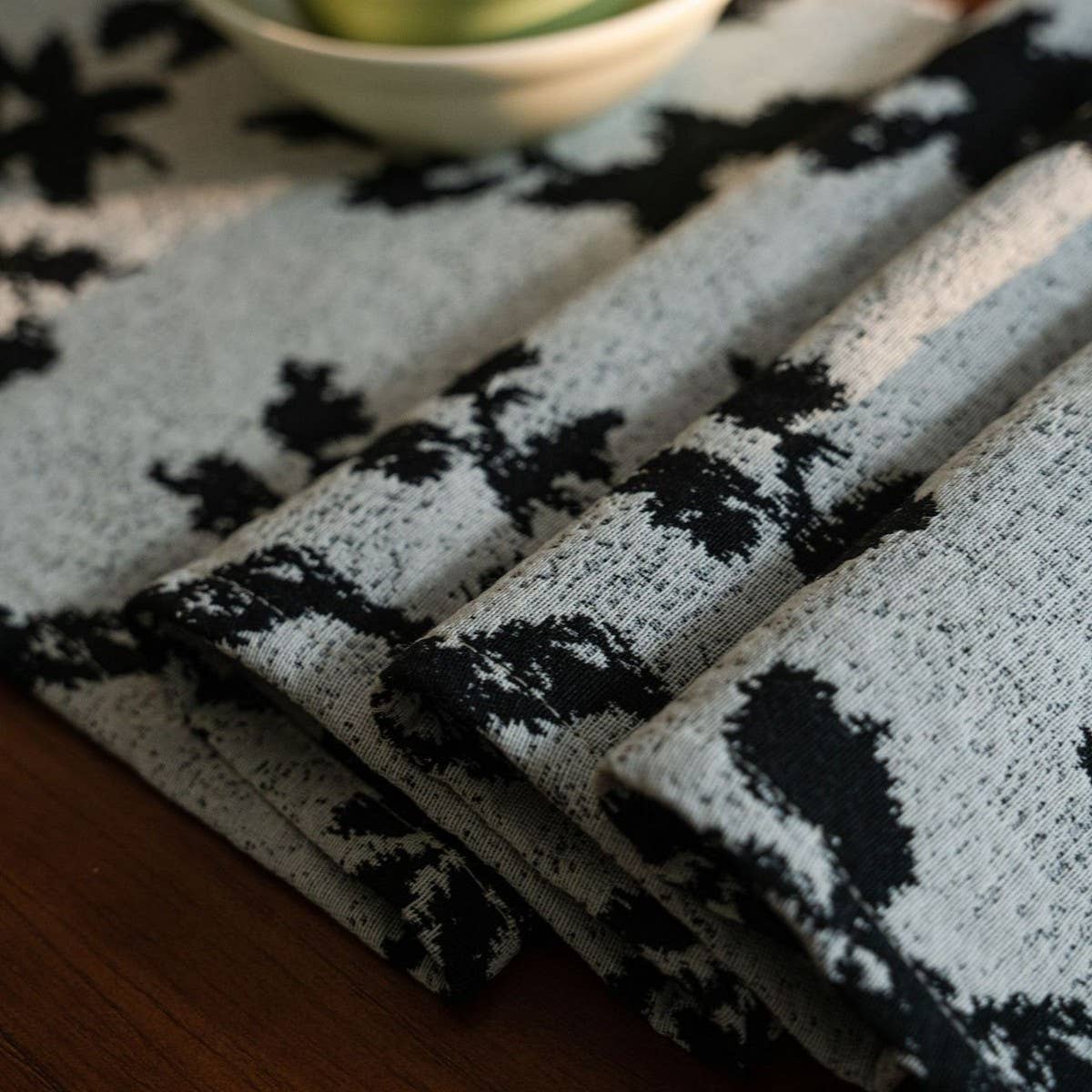 FLORAL FASHION CASUAL TASSEL TABLECLOTH