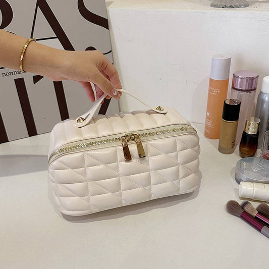 NEW PU DIAMOND-SHAPED HIGH-GRADE COSMETIC BAG_CWAB4439